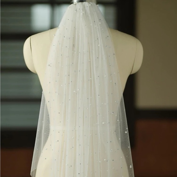 All over pearl/ rhinestone wedding bridal veil New - Picture 1 of 5